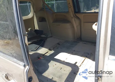 2005 Honda Odyssey Ex z USA, uszkodzony, nr VIN 5FNRL38405B404190